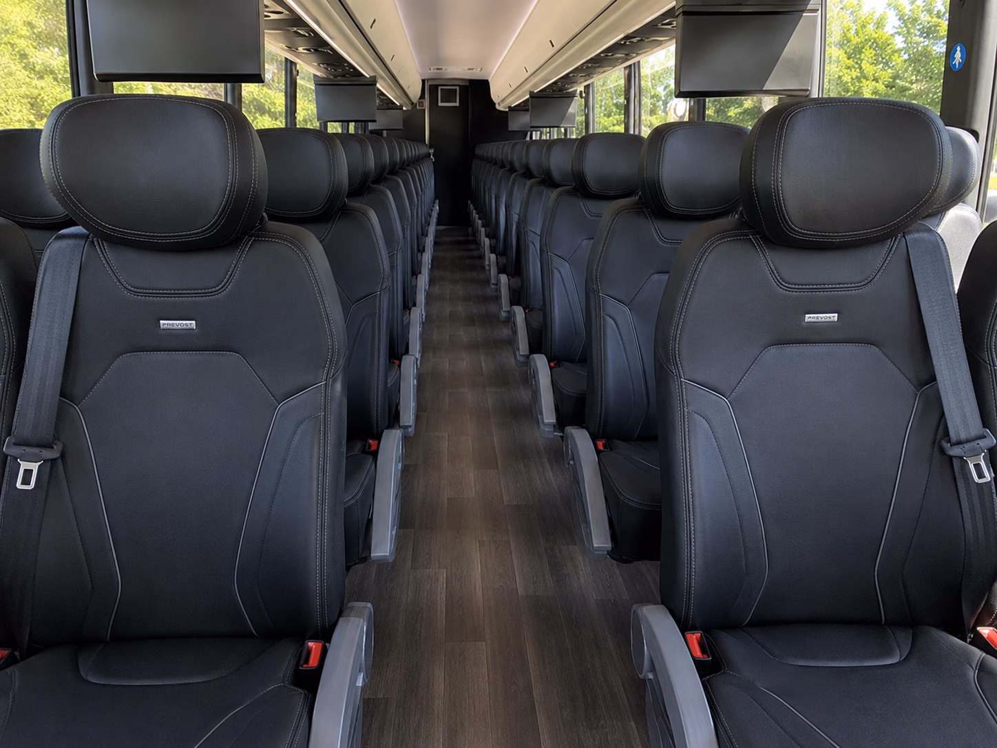 how the distance and duration of your trip affect bus rental rates in redding